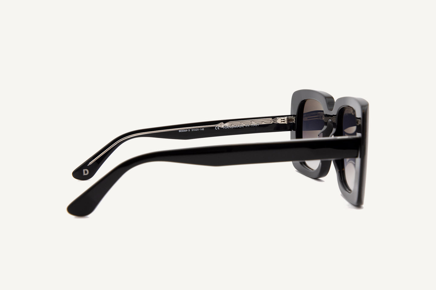 Brest - Laminated Recycled Black