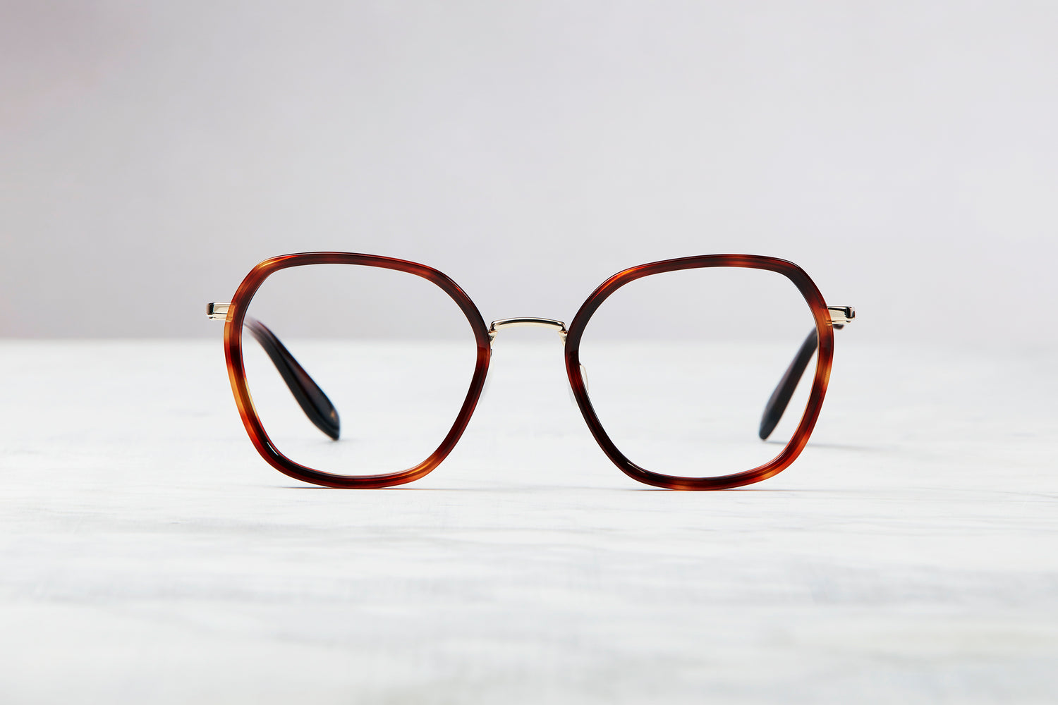 Cat-eye