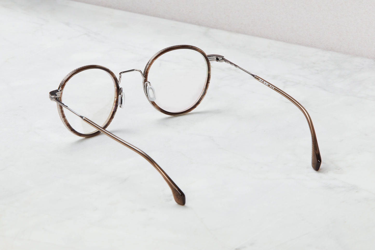 Ixelles - Brushed Silver