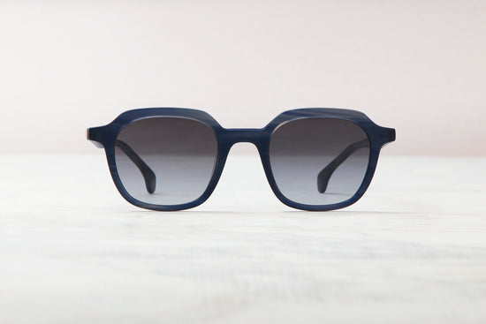 Barcelona - Matte Smoked Grey